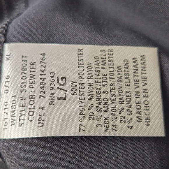 Scrub top - Picture 8 of 11